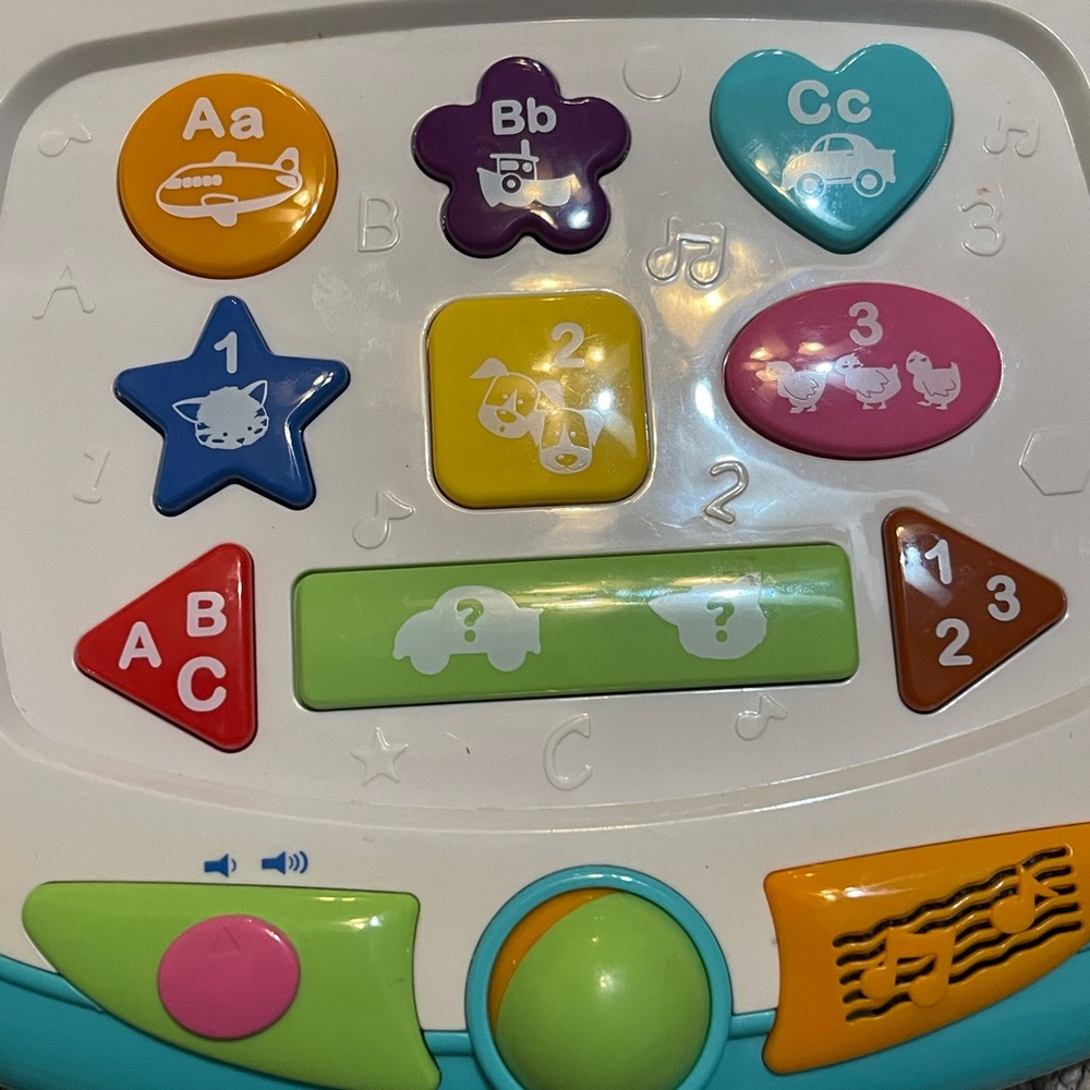 Colorful My Starter Laptop Toy - Picture 5 of 6